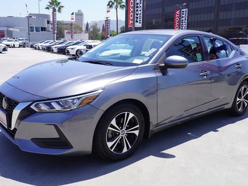 Used 2023 Nissan Sentra SV FWD image 4