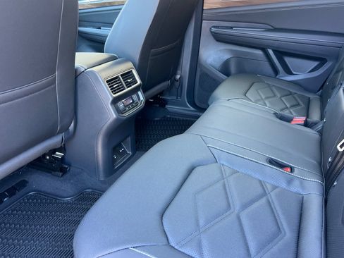 New 2026 Volkswagen Atlas SE AWD/4WD image 12