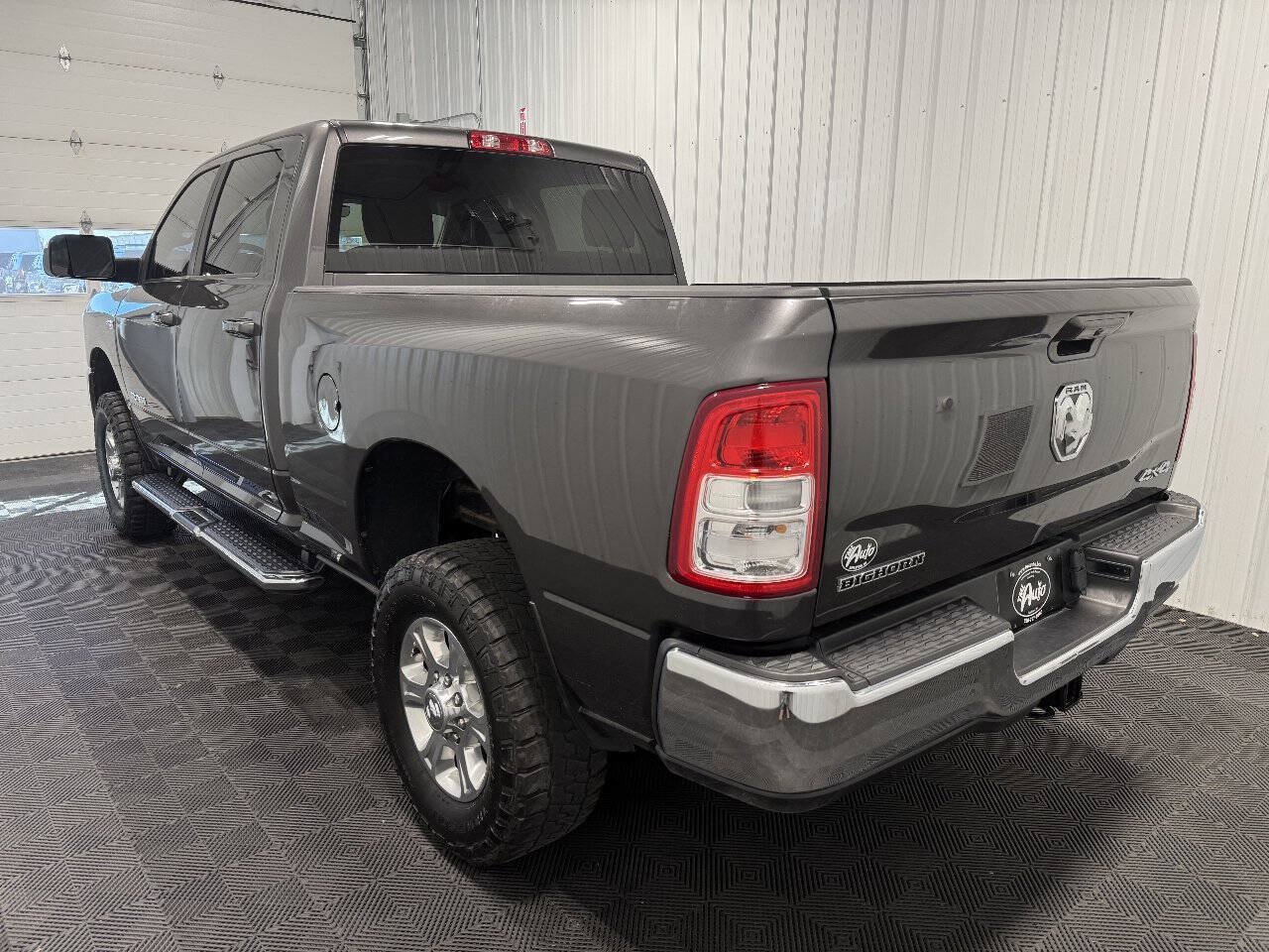 Used 2020 RAM 2500 Big Horn w/ Level 1 Equipment Group AWD/4WD image 4