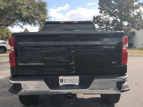 Used 2025 Chevrolet Silverado 1500 LT image 5