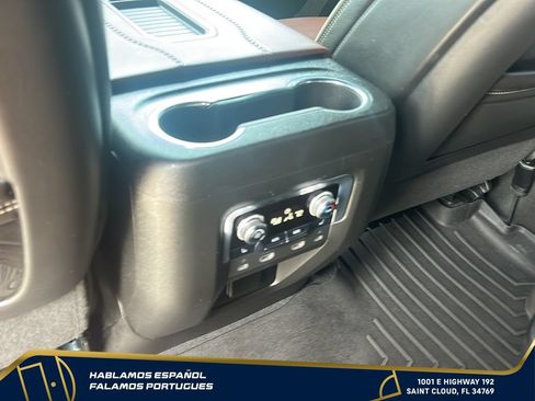 Used 2023 GMC Yukon Denali Ultimate AWD/4WD image 25