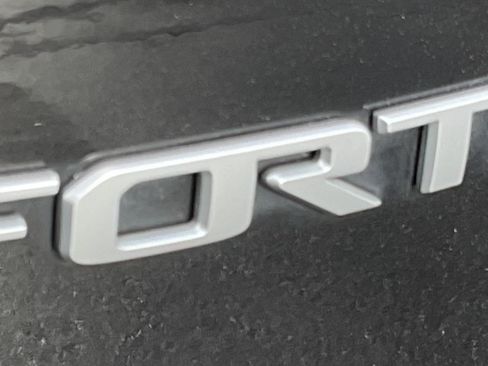 Used 2022 Kia Forte GT-Line w/ GT-Line Premium Package FWD image 7