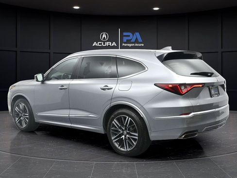 Used 2025 Acura MDX SH-AWD w/ Advance Package image 32