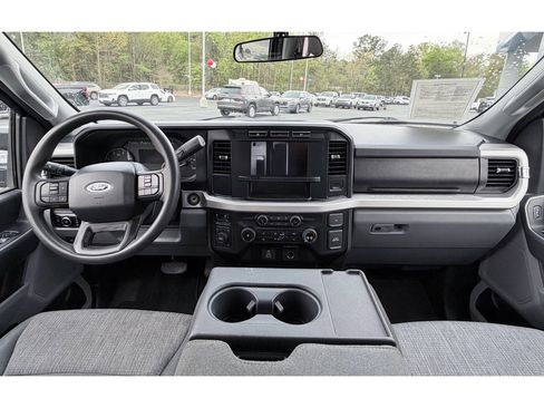 Used 2024 Ford F350 XLT image 12