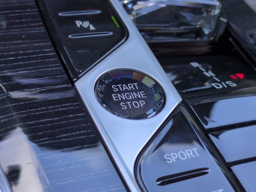 New 2026 BMW X5 M60i AWD/4WD image 28