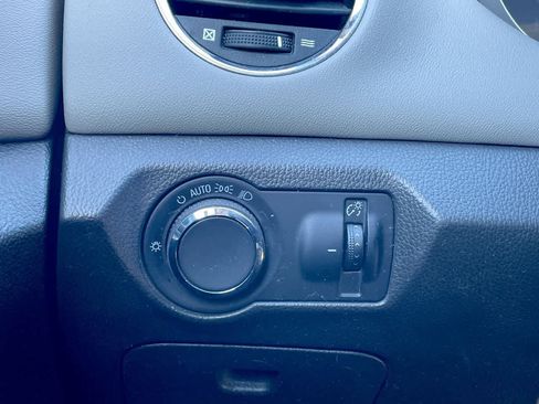 Used 2012 Chevrolet Cruze LS w/ Connectivity Package image 23