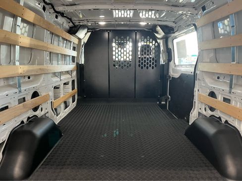 Used 2025 Ford Transit 250 Low Roof w/ Exterior Upgrade Package RWD image 4