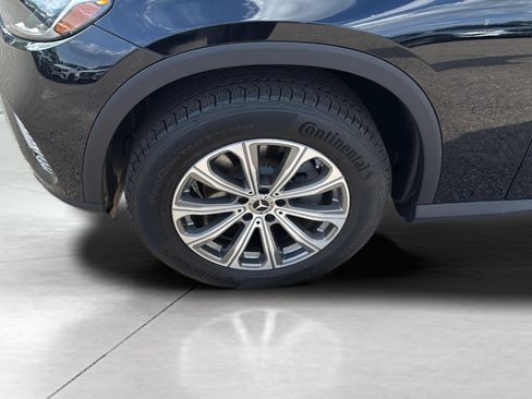 Certified 2026 Mercedes-Benz GLC 300 4MATIC image 9
