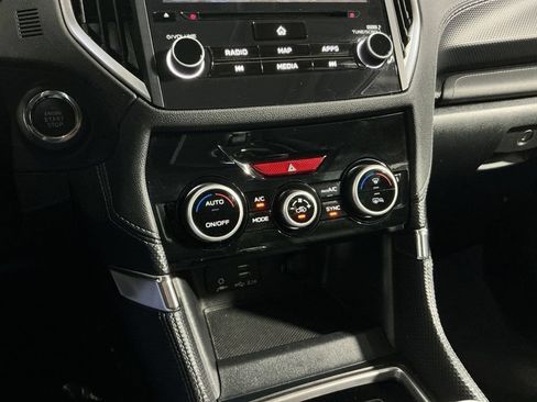 Used 2023 Subaru Forester Touring AWD/4WD image 22