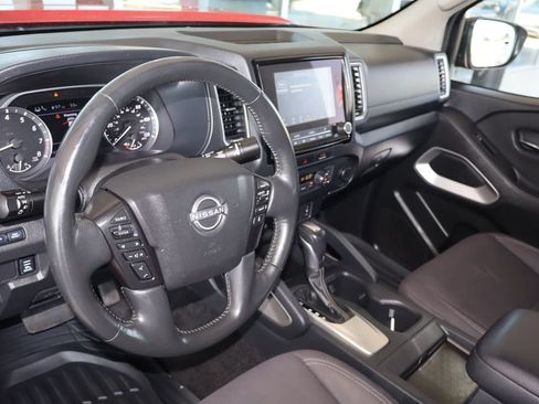 Used 2022 Nissan Frontier SV RWD image 15