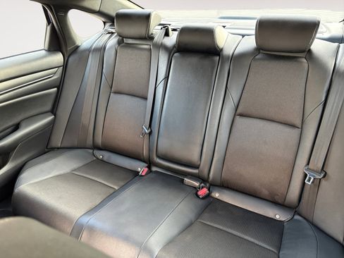 Used 2020 Honda Accord Sport image 13
