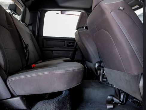 Used 2024 RAM 3500 Tradesman w/ Chrome Appearance Group image 35