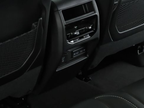 New 2026 Jeep Grand Cherokee Laredo image 6