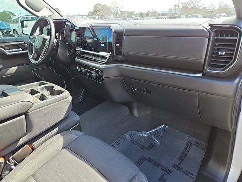 Used 2022 Chevrolet Silverado 1500 RST w/ Protection Package image 34