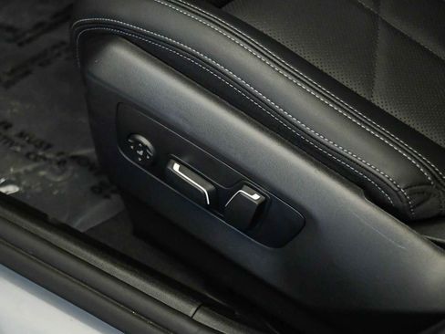 Certified 2026 BMW 530i w/ M Sport Package RWD image 23