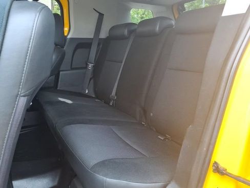 Used 2007 Toyota FJ Cruiser 4WD image 9