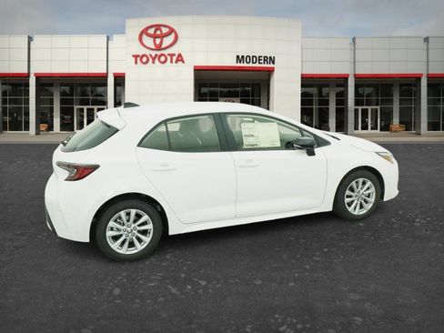 New 2026 Toyota Corolla SE FWD image 5