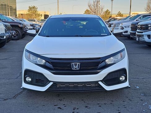 Used 2019 Honda Civic Sport image 11