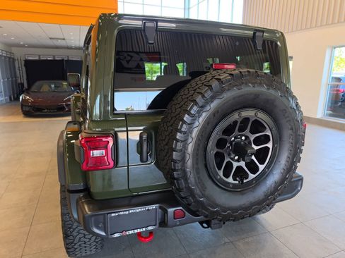 Used 2023 Jeep Wrangler Unlimited Rubicon w/ Xtreme 35 Tire Package AWD/4WD image 10