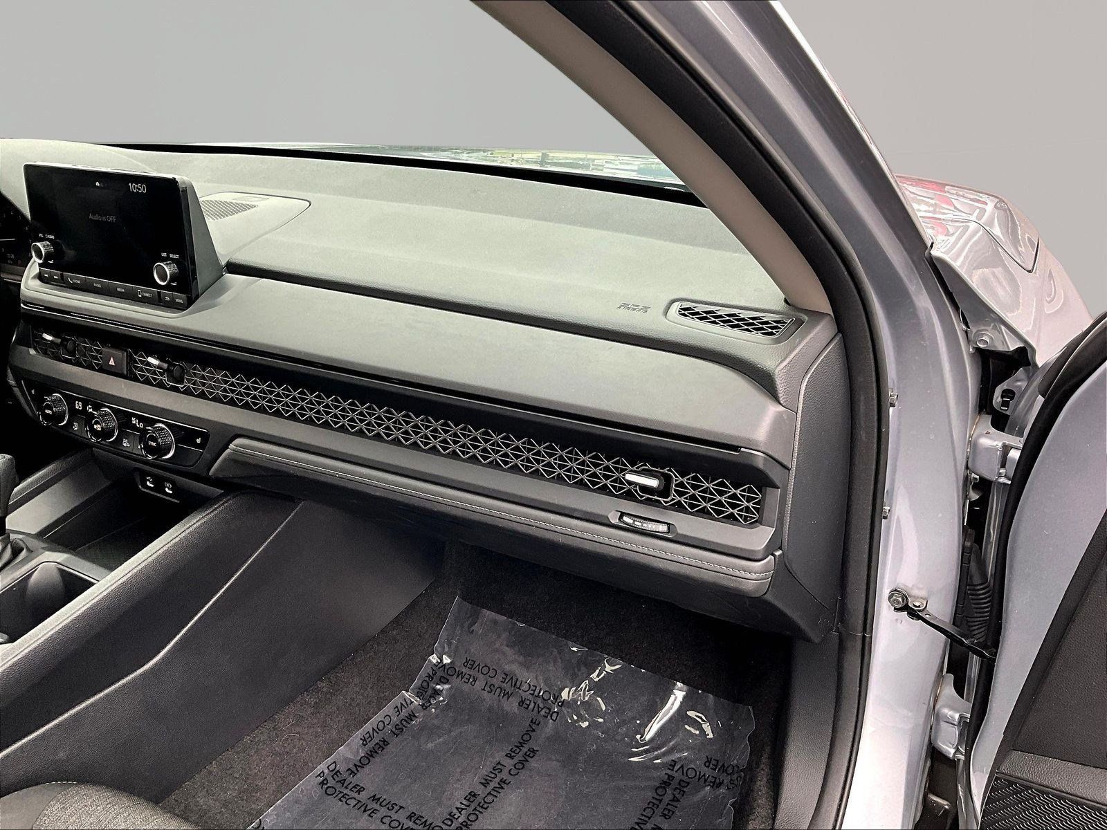 Used 2023 Honda Accord EX image 24