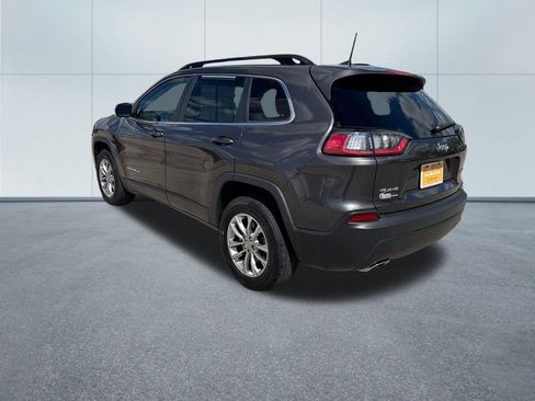 Used 2022 Jeep Cherokee Latitude Lux AWD/4WD image 3