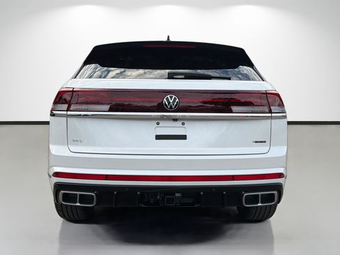 New 2026 Volkswagen Atlas Cross Sport SEL Premium R-Line AWD/4WD image 4