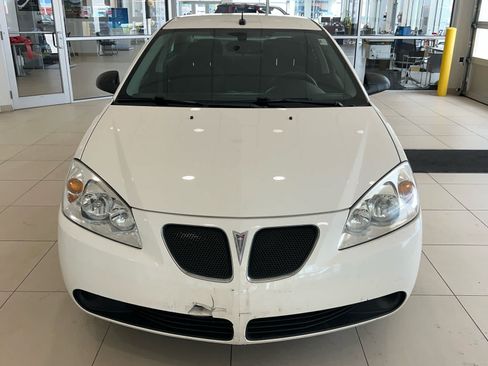 Used 2008 Pontiac G6 Value Leader FWD image 3