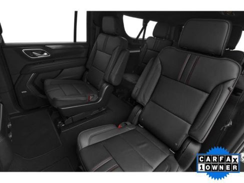 Used 2022 Chevrolet Suburban RST w/ Luxury Package RWD image 17