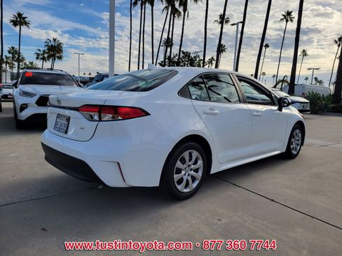 Certified 2023 Toyota Corolla LE image 4