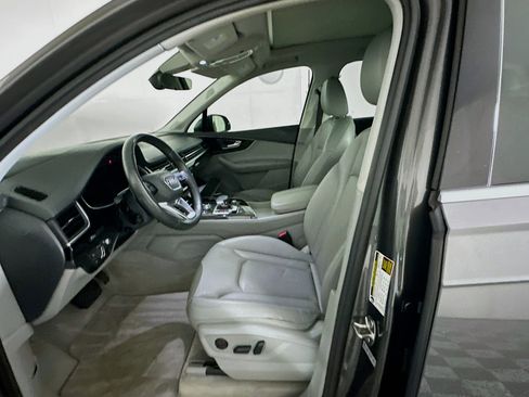 Used 2018 Audi Q7 3.0T Prestige w/ Prestige Package image 13