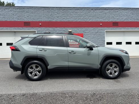 Used 2023 Toyota RAV4 XLE w/ Convenience Package AWD/4WD image 2