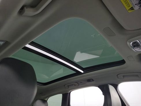 Used 2021 Volvo XC60 T5 Inscription w/ Advanced Package image 19