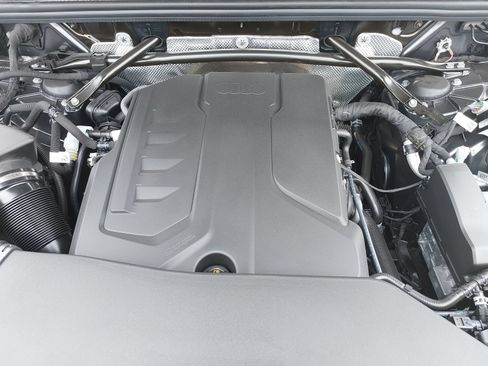 New 2026 Audi Q5 Premium Plus AWD/4WD image 34