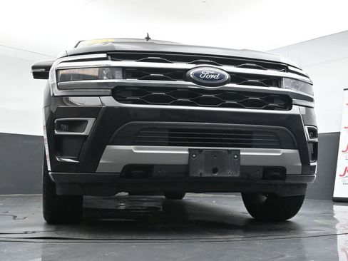 Used 2023 Ford Expedition Max Limited AWD/4WD image 33