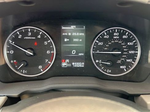 Used 2024 Subaru Crosstrek 2.5i Limited AWD/4WD image 21