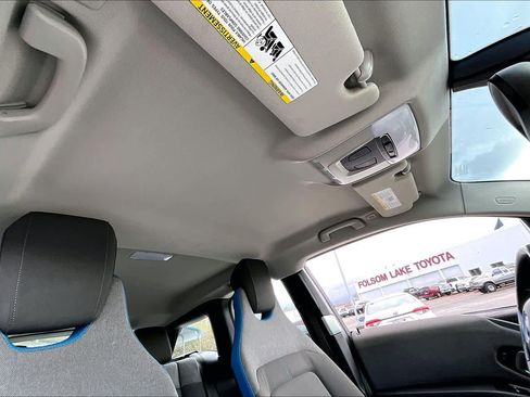 Used 2017 BMW i3 w/ Range Extender image 13