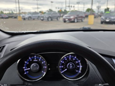 Used 2012 Hyundai Sonata GLS w/ Popular Equipment Pkg FWD image 24