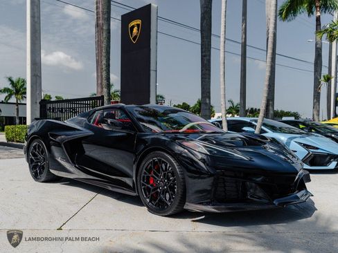 Used 2026 Chevrolet Corvette ZR1 w/ Stealth Interior Trim Package RWD image 10