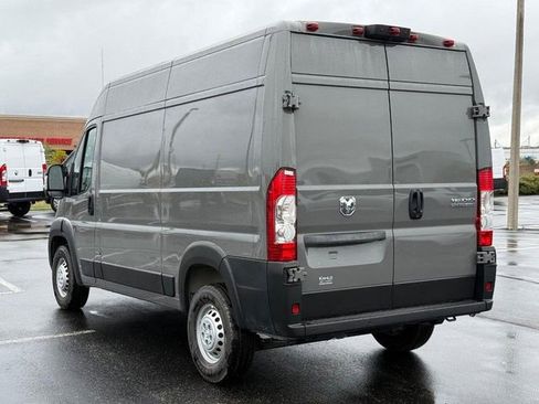 New 2025 RAM ProMaster 1500 w/ Convenience Group image 5