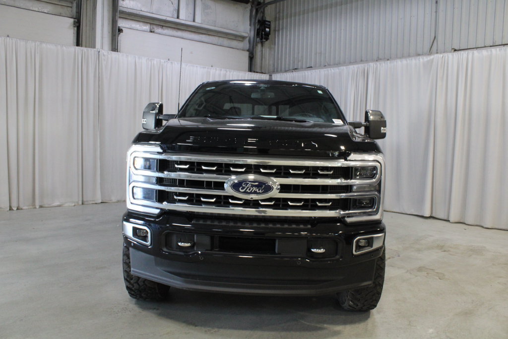 Used 2024 Ford F350 Platinum AWD/4WD image 38