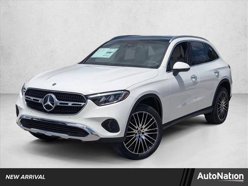 New 2026 Mercedes-Benz GLC 300 image 1