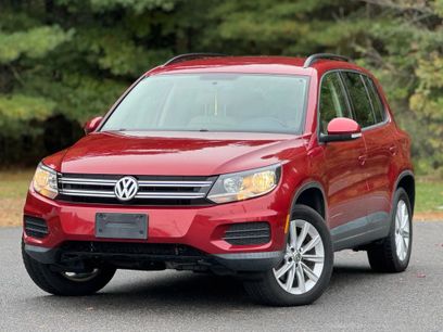 Used 2015 Volkswagen Tiguan SE