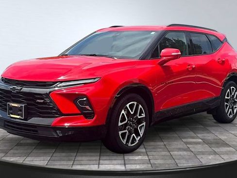 Used 2024 Chevrolet Blazer RS w/ Enhanced Convenience Package AWD/4WD image 1