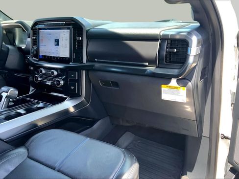 Used 2024 Ford F150 Platinum AWD/4WD image 19