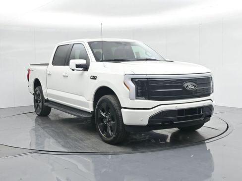 New 2025 Ford F150 Lightning Platinum w/ Dark Elements Package image 59