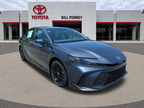New 2026 Toyota Camry SE FWD image 7