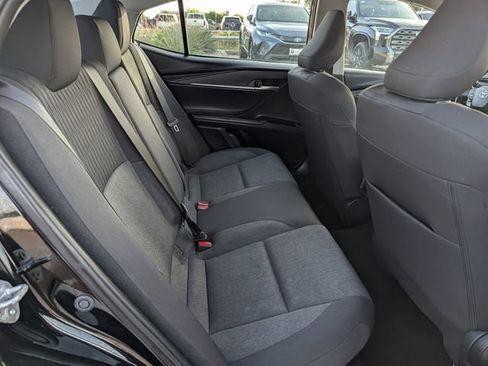 Used 2025 Toyota Camry LE FWD image 28