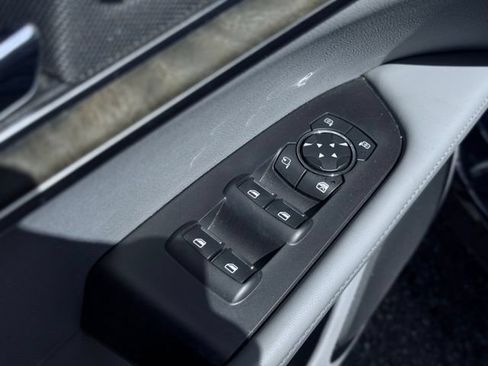 Used 2019 Lincoln Nautilus Reserve w/ Cargo Utility Package AWD/4WD image 17