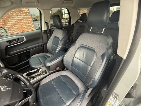 Used 2022 Ford Bronco Sport Outer Banks image 17