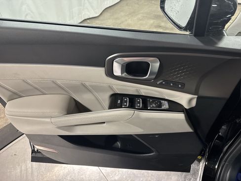 New 2025 Kia Sorento SX Prestige image 18